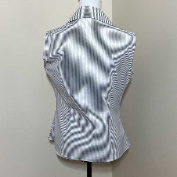 Kasper || woman’s bottom down formal top size 4 - Picture 2 of 6